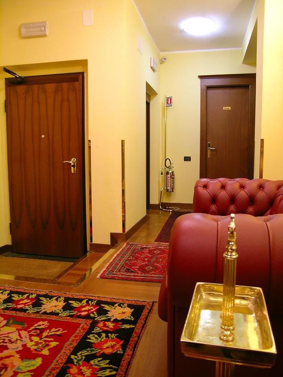 Relax Style House Central Rooms Pescara Extérieur photo